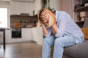 How to Safely Manage Panic Attacks During Detox